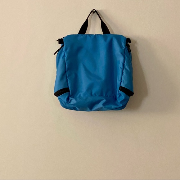 L.L. Bean Personal Organizer Toiletry Bag - Picture 3 of 12